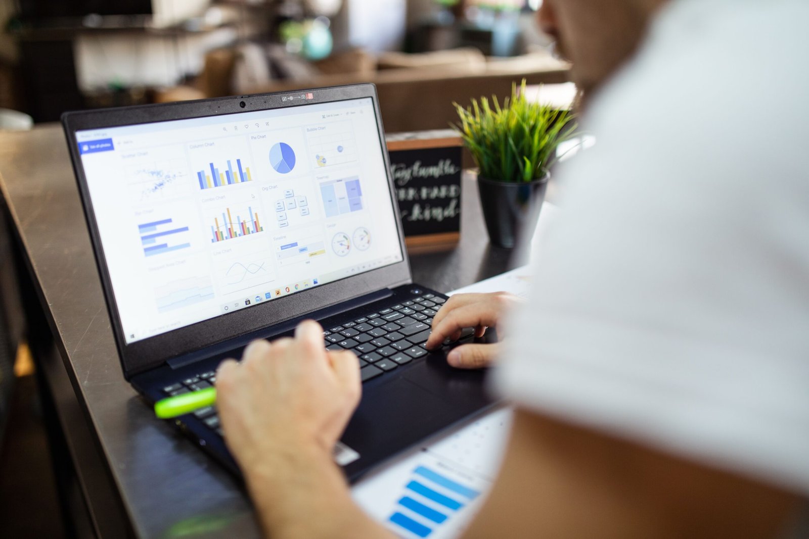 How to Use Content Marketing to Build Brand Awareness